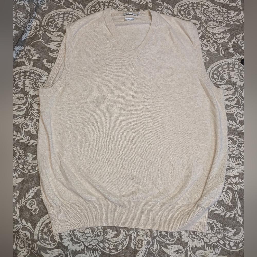 XL Peter Millar V-Neck Sweater Cream Luxury Blend